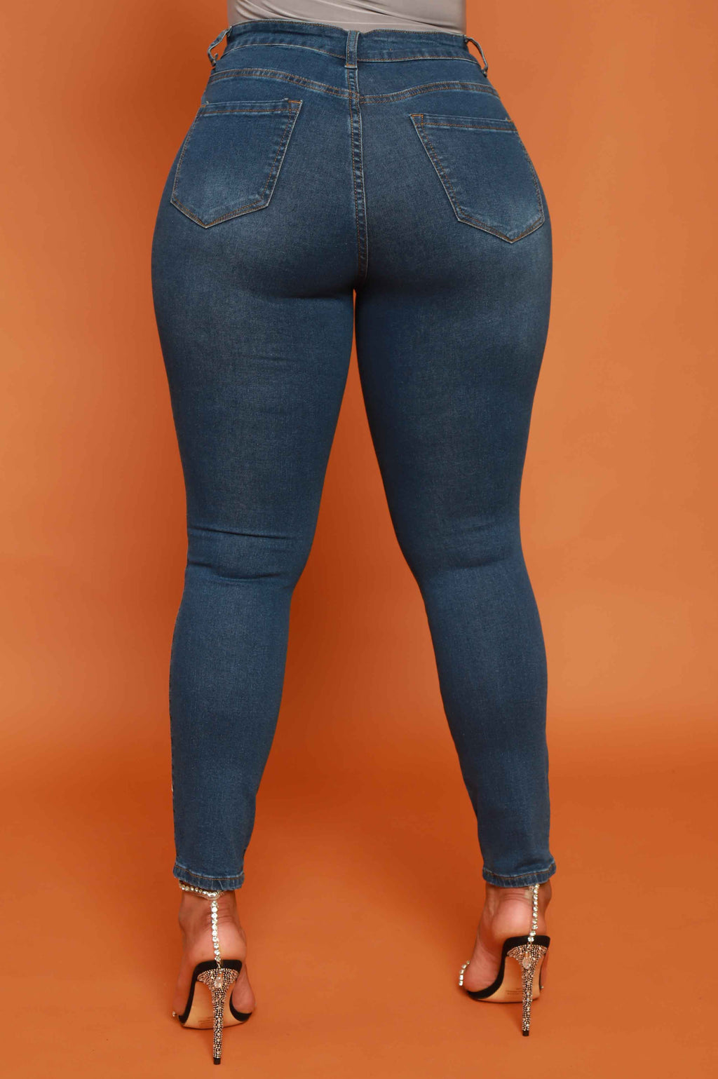 Been Awhile Hourglass High Rise Stretchy Jeans - Medium Wash - grundigemergencyradio