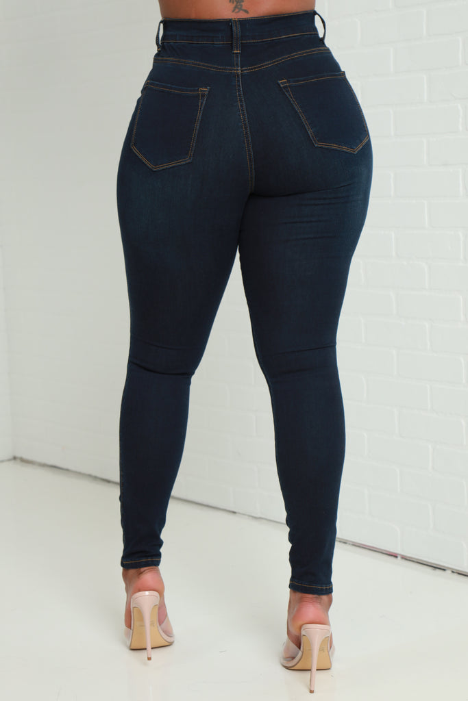 Every Morning Hourglass High Rise Stretchy Jeans - Dark Wash - grundigemergencyradio