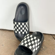  Make a Move Checkered Pillow Slide Sandals - kitchencabinetmagic