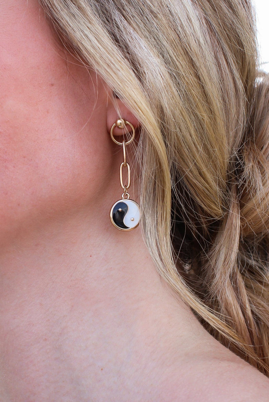 Gold All About Balance Yin Yang Earrings - kitchencabinetmagic