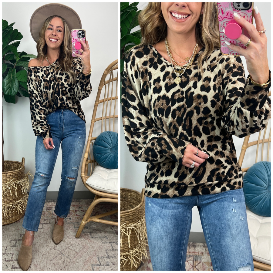 Eithne Animal Print V-Neck Relaxed Top - FINAL SALE - kitchencabinetmagic