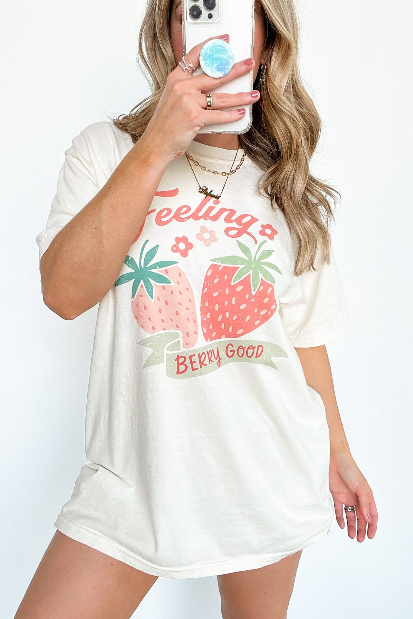  Feeling Berry Good Vintage Relaxed Graphic Tee | CURVE - BACK IN STOCK - kitchencabinetmagic