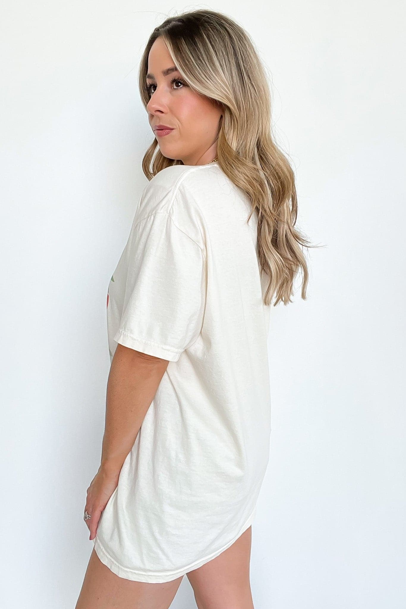  Feeling Berry Good Vintage Relaxed Graphic Tee | CURVE - BACK IN STOCK - kitchencabinetmagic