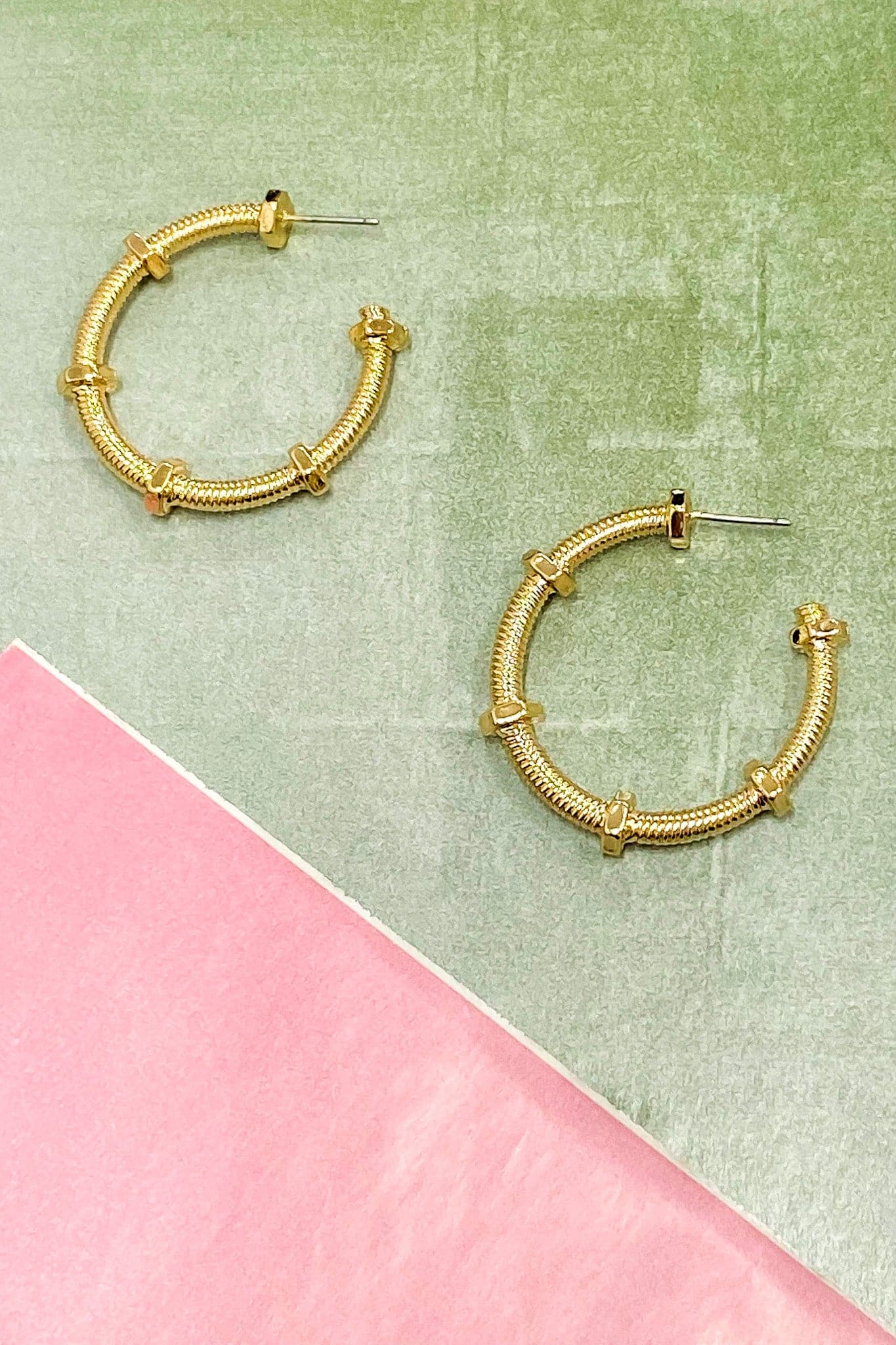 Gold Hammered Down Screw Detail Hoop Earrings - FINAL SALE - kitchencabinetmagic