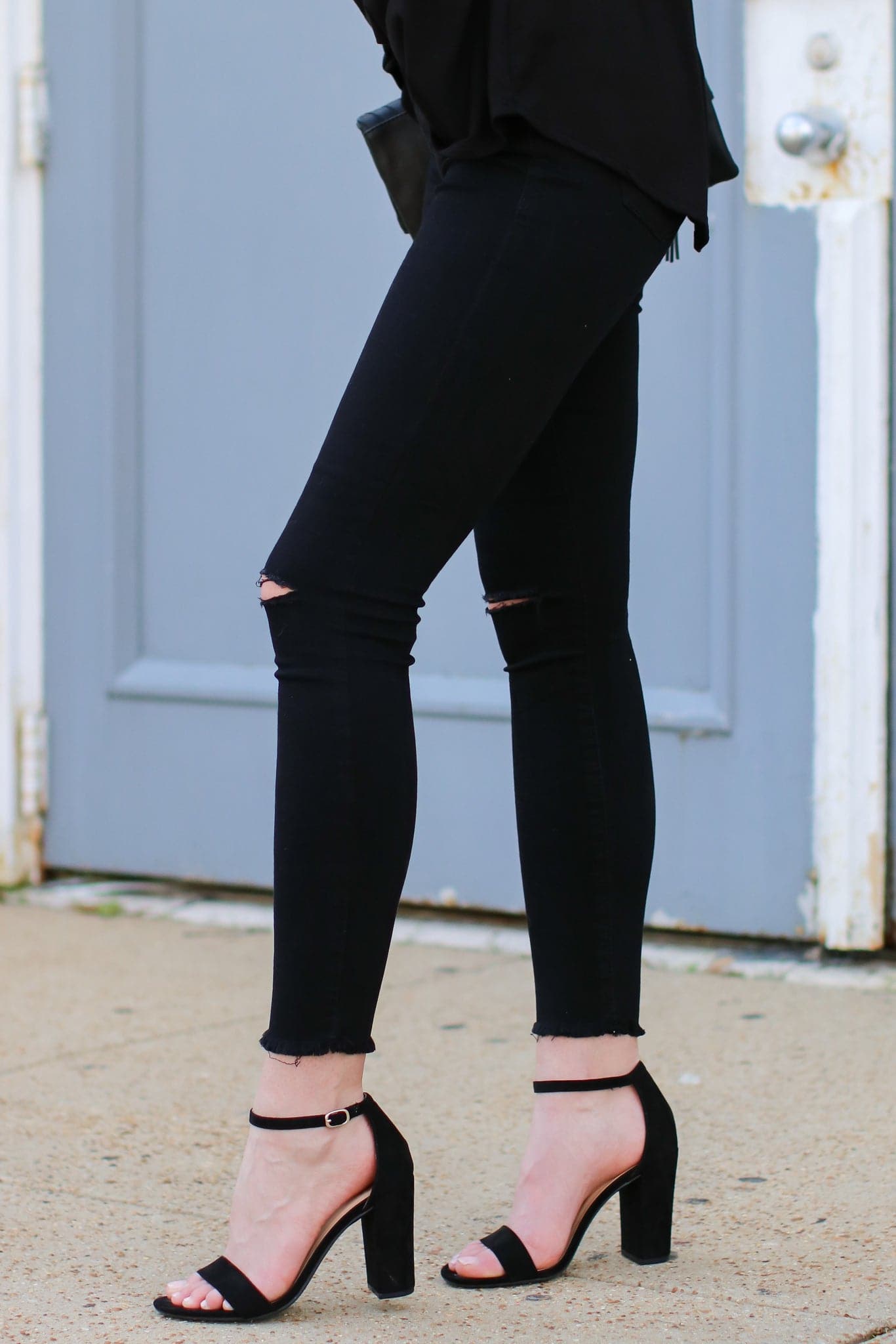  Berea Knee Slit Skinny Jeans - kitchencabinetmagic