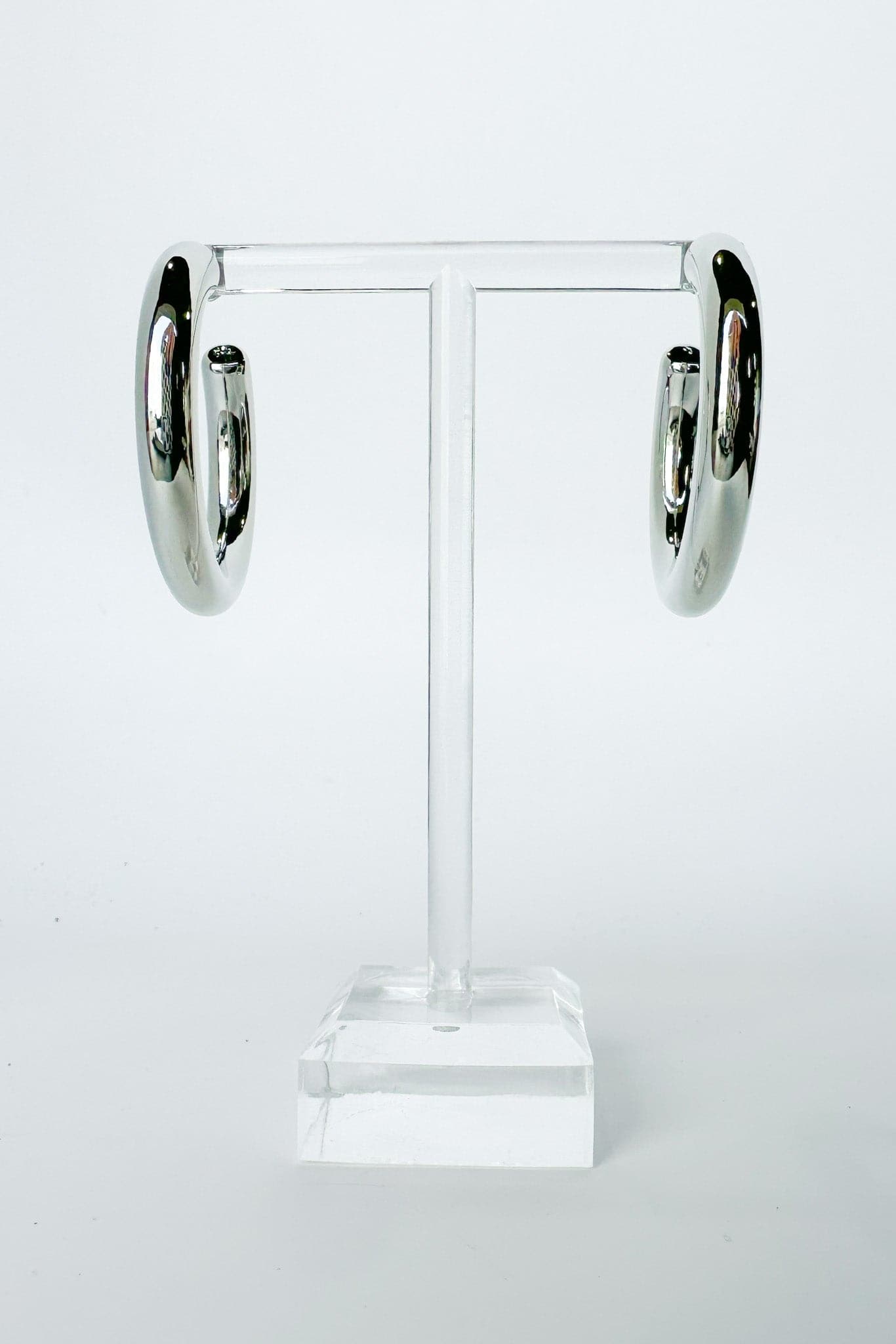  Iconic Entrance Chunky Hoop Earrings | PREORDER - kitchencabinetmagic