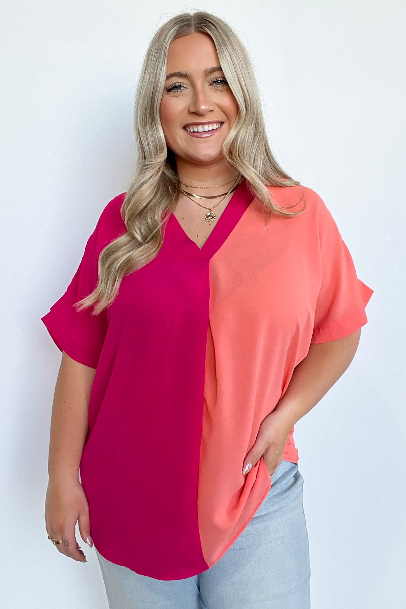 S / Fuchsia/Peach Mirellah Short Sleeve V-Neck Color Block Top | CURVE - FINAL SALE - kitchencabinetmagic