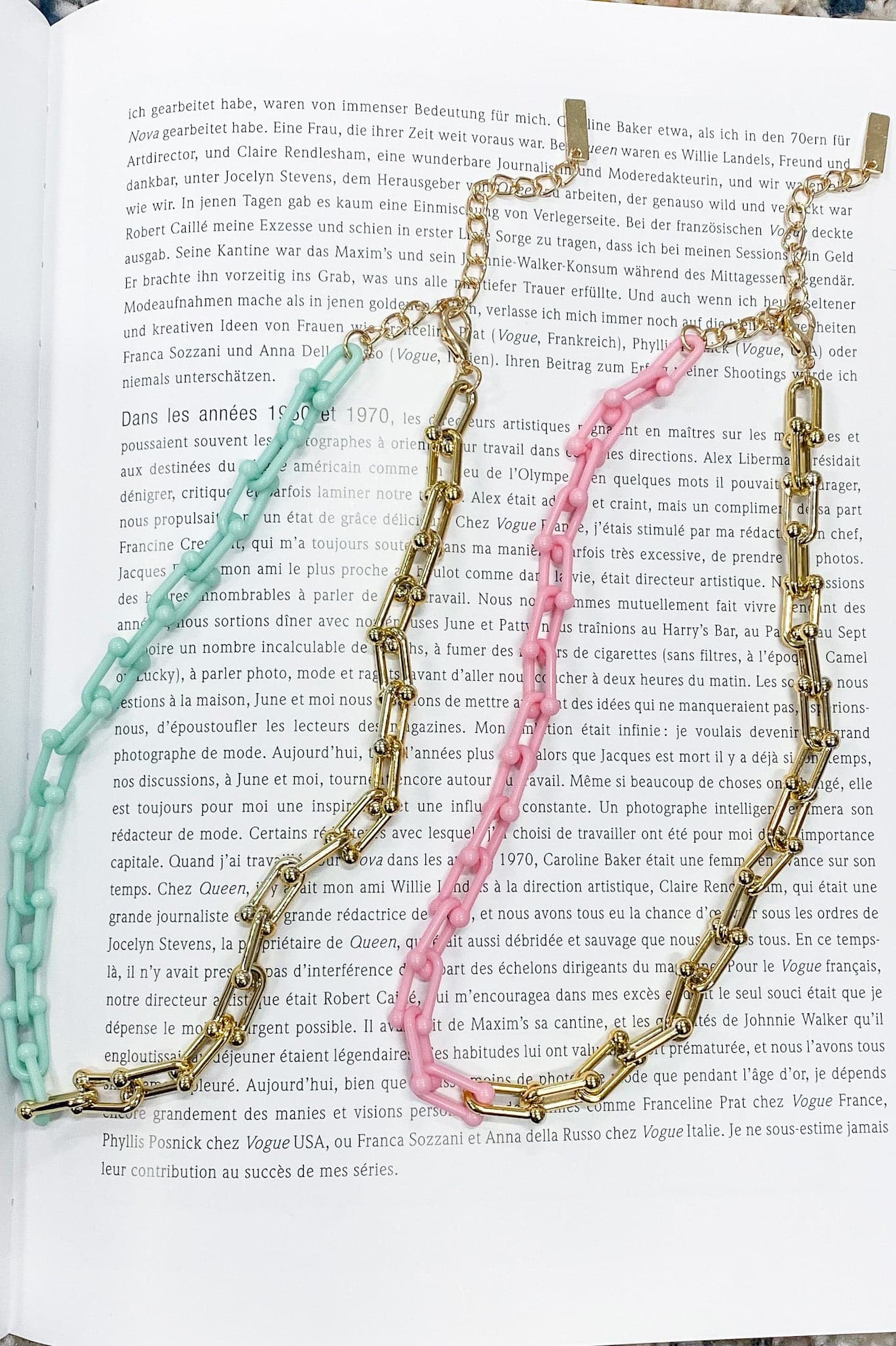  Noelia Acrylic Color Chain Necklace - FINAL SALE - kitchencabinetmagic