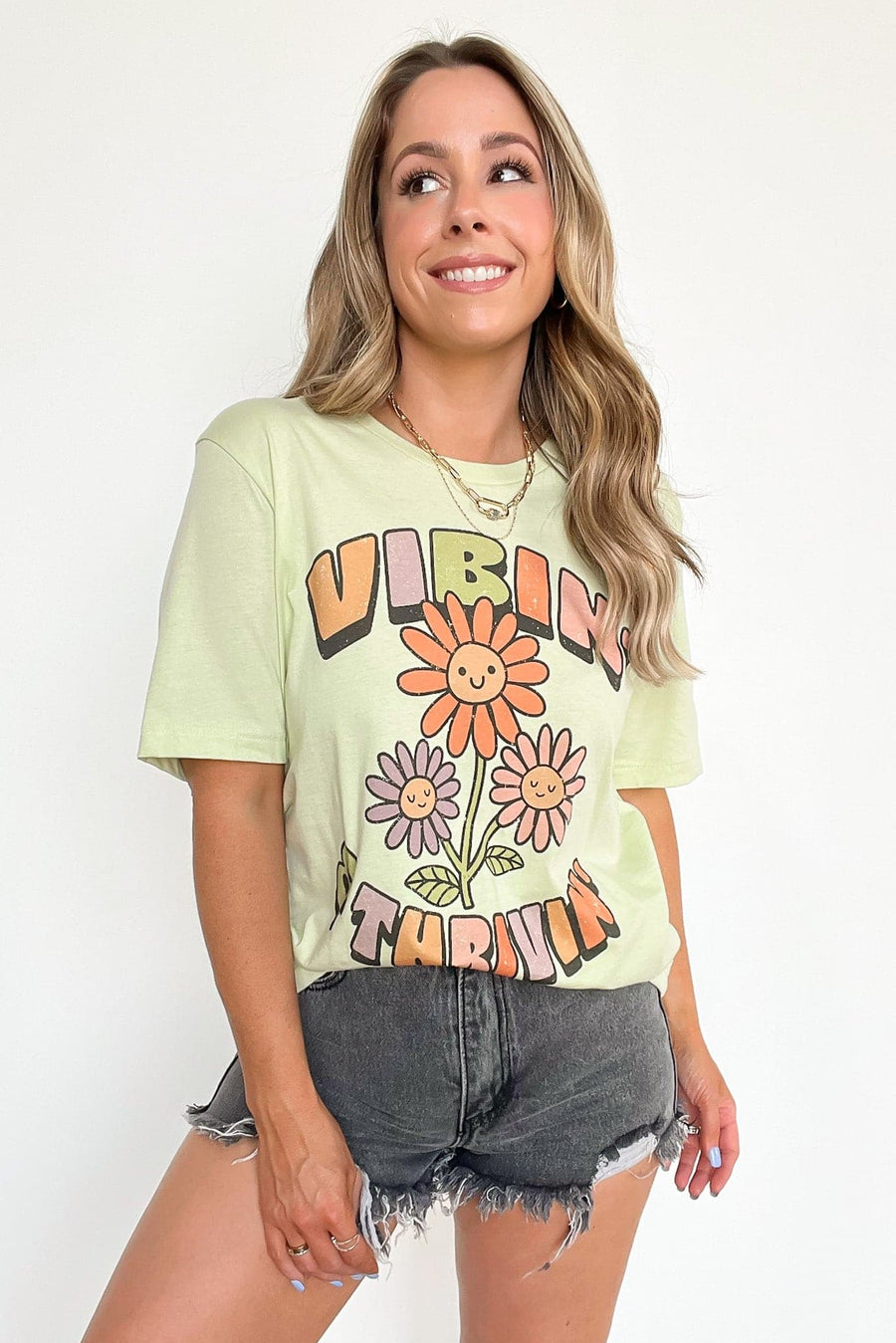 SM / Spring Green Vibin' and Thrivin' Retro Oversized Graphic Tee - kitchencabinetmagic