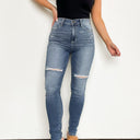  Zaydah Distressed Knee Skinny Jeans - kitchencabinetmagic