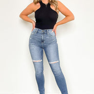  Zaydah Distressed Knee Skinny Jeans - kitchencabinetmagic