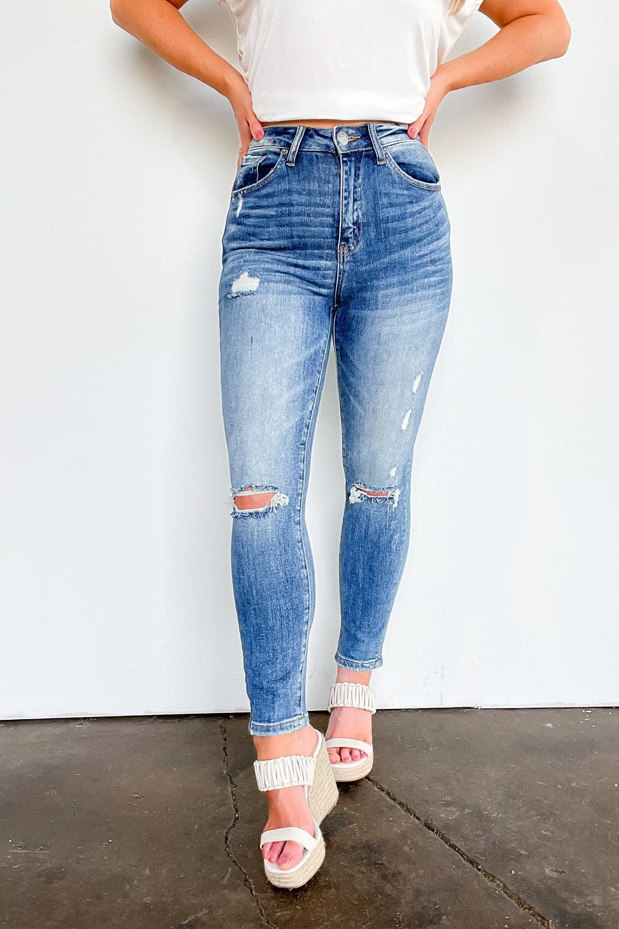 1/25 / Light Wash Collett High Rise Vintage Washed Skinny Jeans - BACK IN STOCK - kitchencabinetmagic