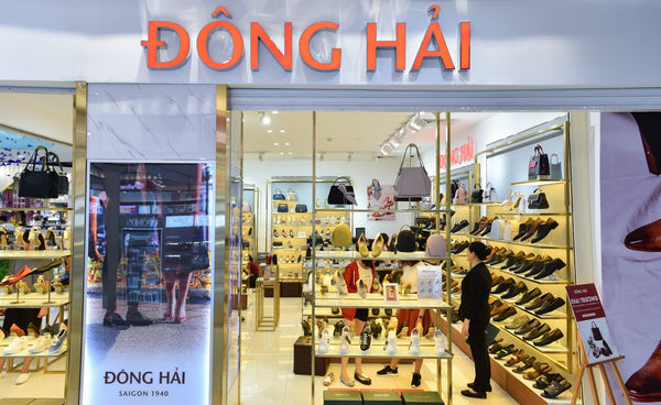 Giày Đông Hải Khai Trương Cửa Hàng Mới Tại TTTM Vạn Hạnh Mall