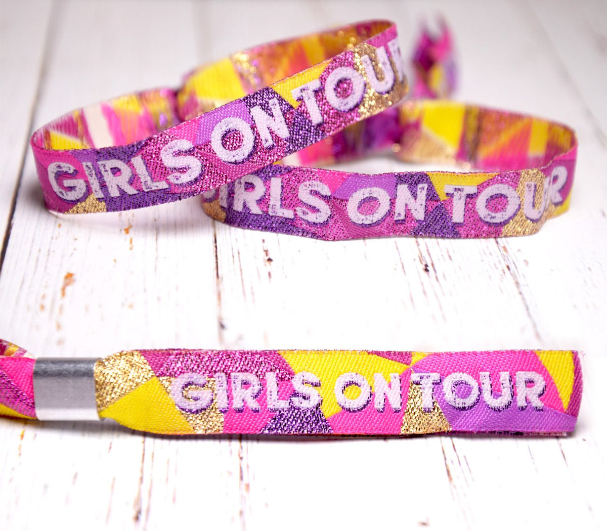 Girls On Tour Festival Style Party Wristbands Hen Party Wristbands