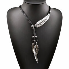 https://westcoastcg.com/collections/necklaces/products/tribal-feather-necklace