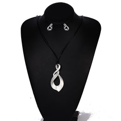 Fabian Necklace and Earring set
