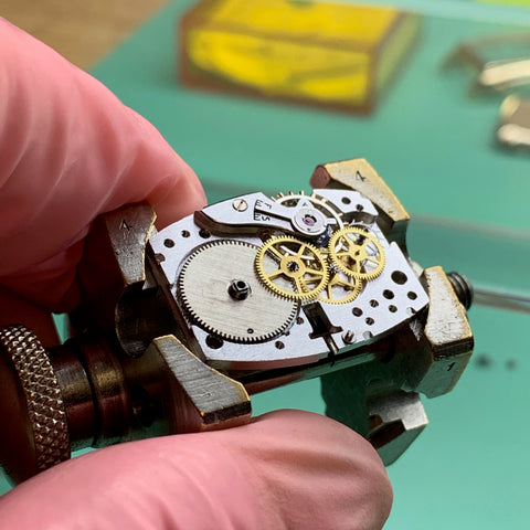 Servicing a beautiful 1930's Hamilton Seckron calibre 980a doctors vintage watch