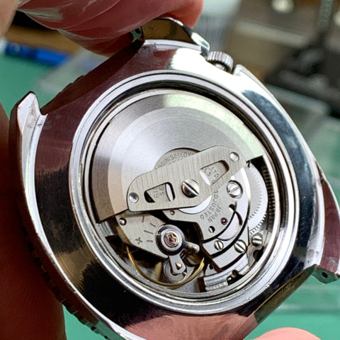 Servicing a Seiko Rally 6106-8227  