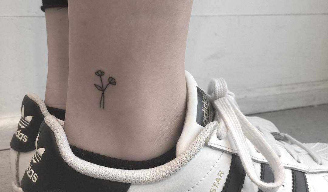 Tiny Tattoos Are A Big Hit – Chronic Ink
