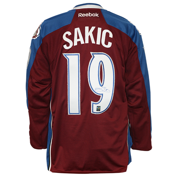 joe sakic jersey