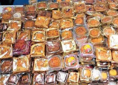 Moon cake surplus