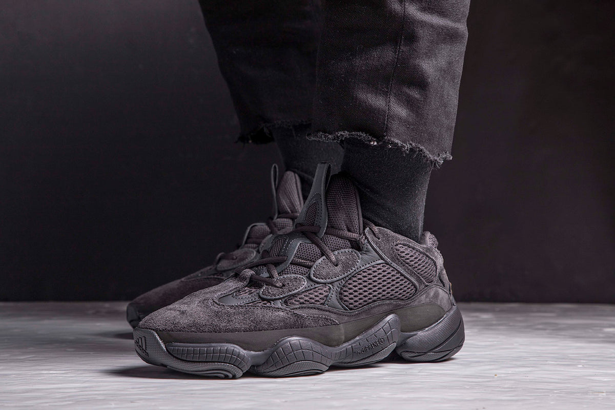 yeezy 500 on foot