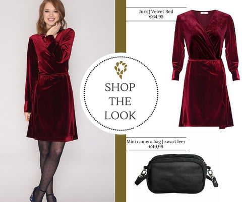 Feestdagen outfit - Miss Velvet - velvet jurkje rood
