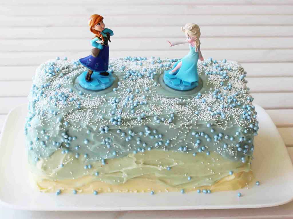 Disney Frozen Birthday Party Food Ideas - Disney Frozen Cake - Happy Tummies