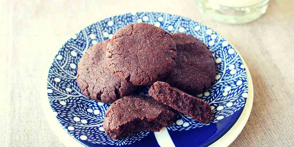 Gluten Free Chocolate Biscuits - Happy Tummies