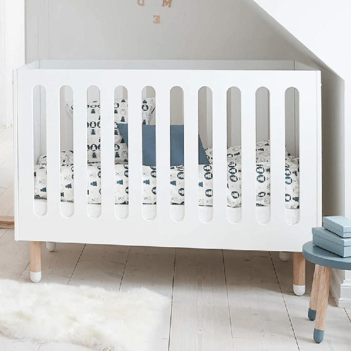 extreme furniture cot bed