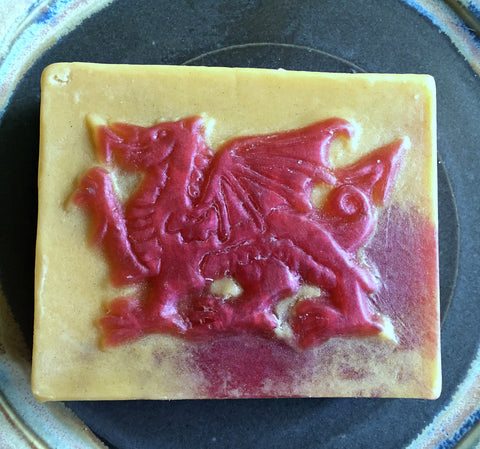 soap-dragon-close