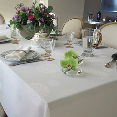 Mode Living easycare sydney tablecloth white