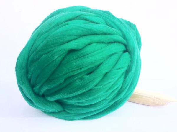 emerald green wool yarn