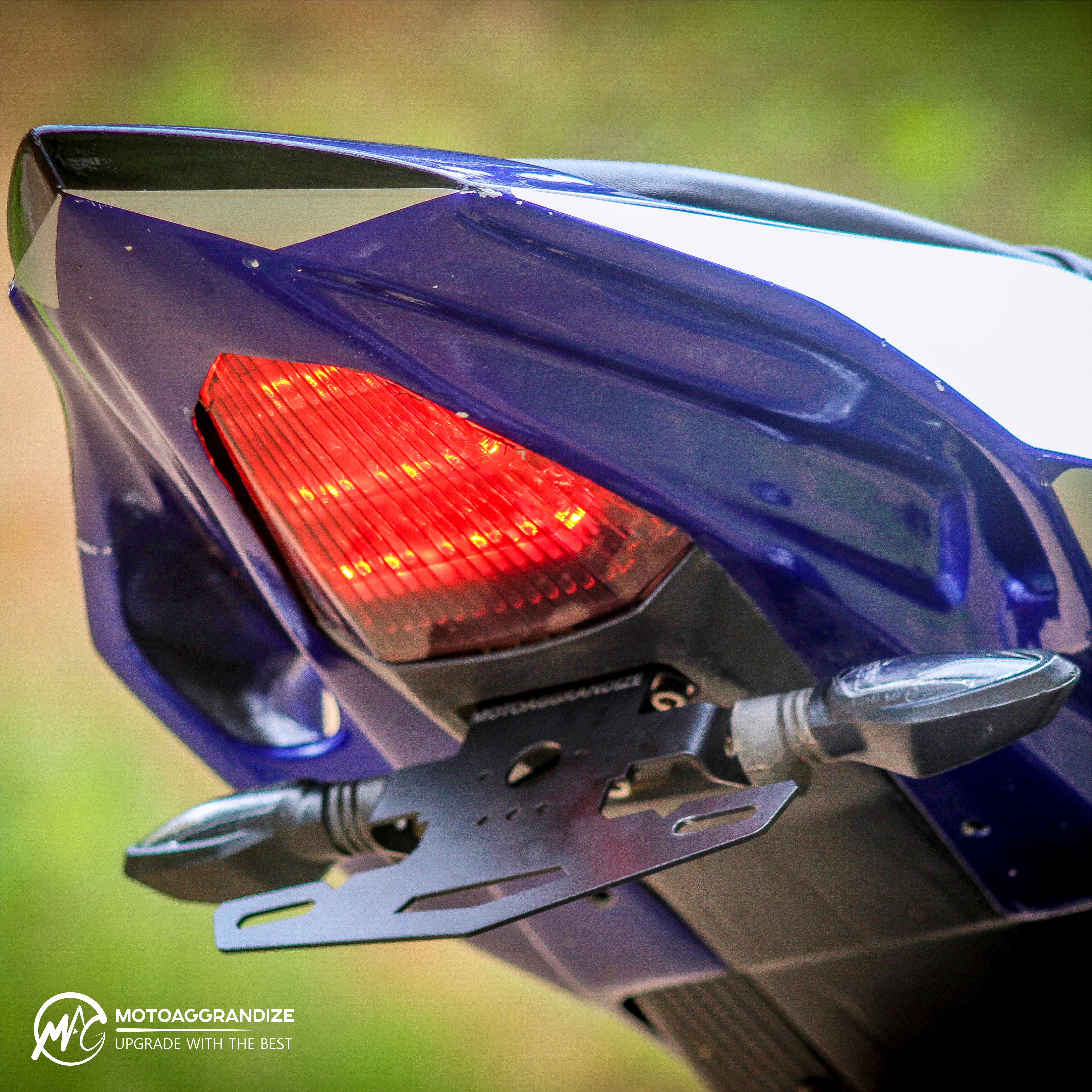 r15 brake light