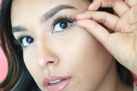 how to apply false lashes, false lashes, false eyelashes, how to trim false lashes, eyelash application 