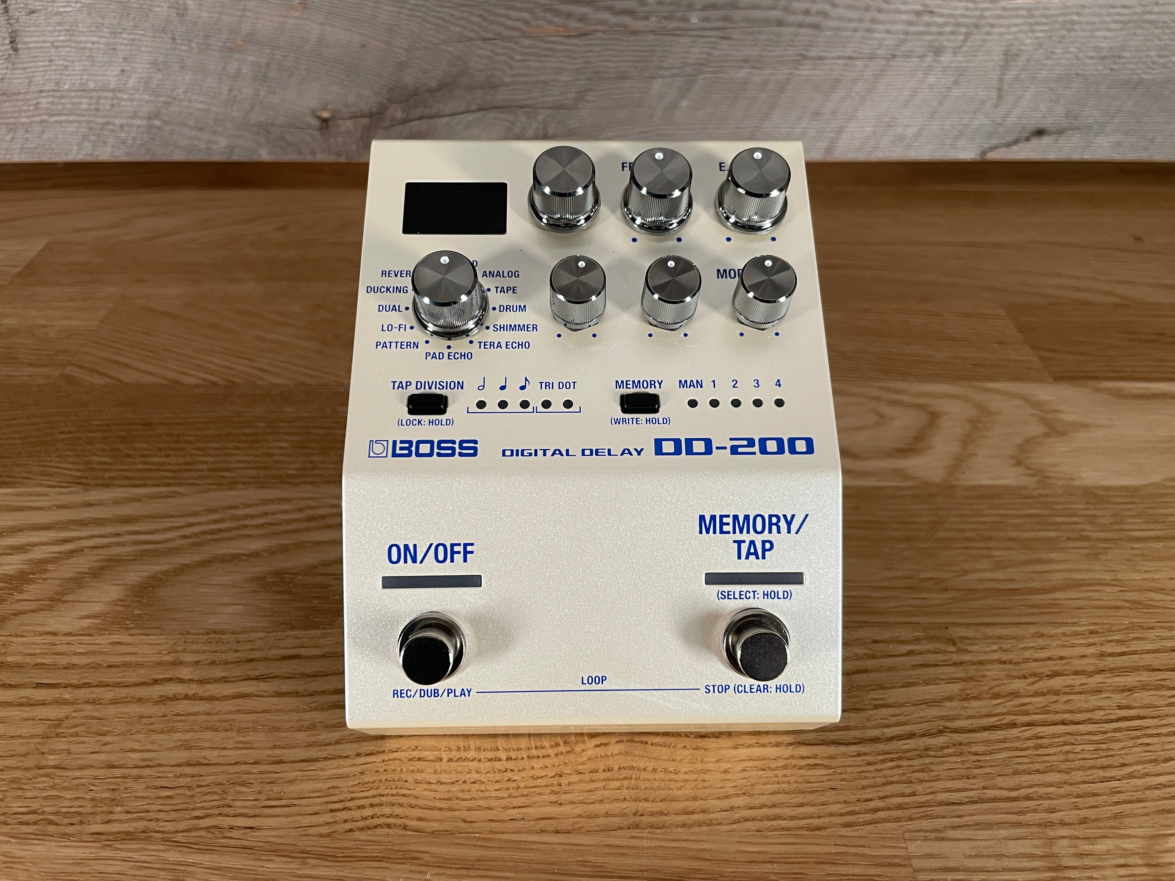 驚きの安さ Overview Digital DD-200 Delay Digital DD-200 Delay