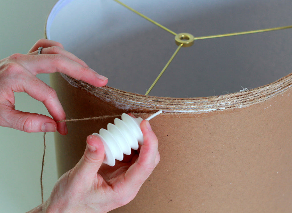 A Fall-Inspired Jute Twine Wrapped DIY Lampshade - Read more tips and tutorials on making DIY lampshades at www.ilikethatlamp.com