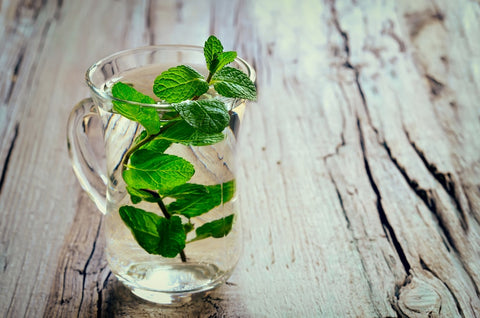 Mint water infusion to help detox