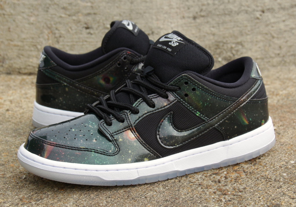 nike sb dunk low traditional quick strike galaxy space jam black/black-white 883232-001 pure board shop