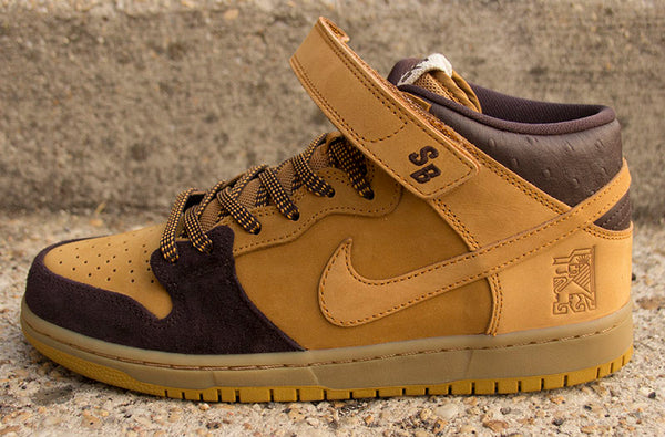 SB Dunk Mid Lewis Marnell Release – Pure