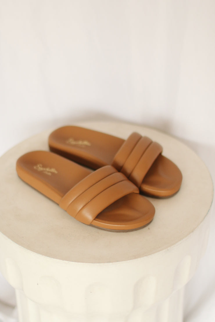 Seychelles - Low Key Classic Slide in Tan