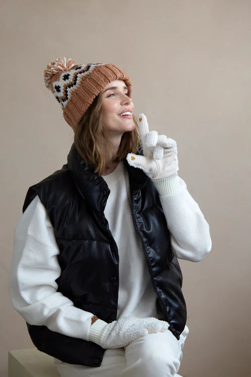 Shiraleah Wisconsin Toque