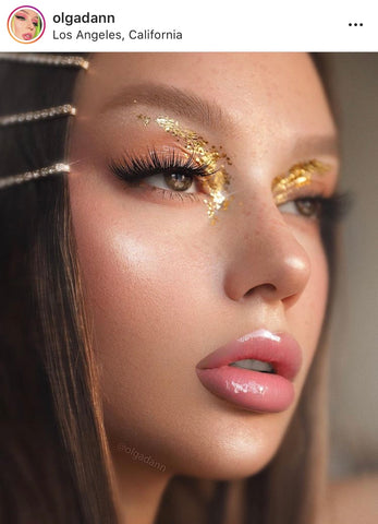 Best Glitter Eye Makeup Looks Party Makeup Ideas Best Instagram Accounts to Follow 