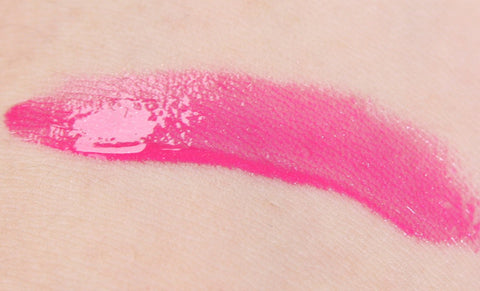 Slapp Guide to Lipgloss: Clear, Pink, Nude, Red - The Best - MAC Girl about town