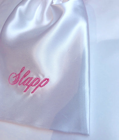 The Slapp Bag... The Makeup Bag Gets A Makeover