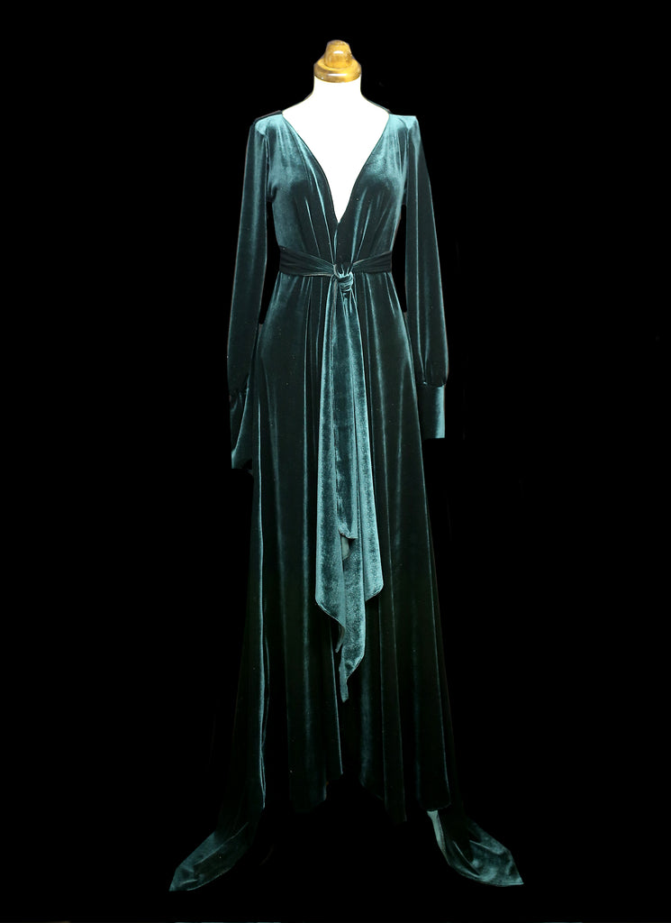 alexandra king green velvet vamp dress