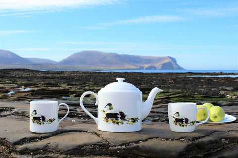 Eider Drake Teapot and Mugs