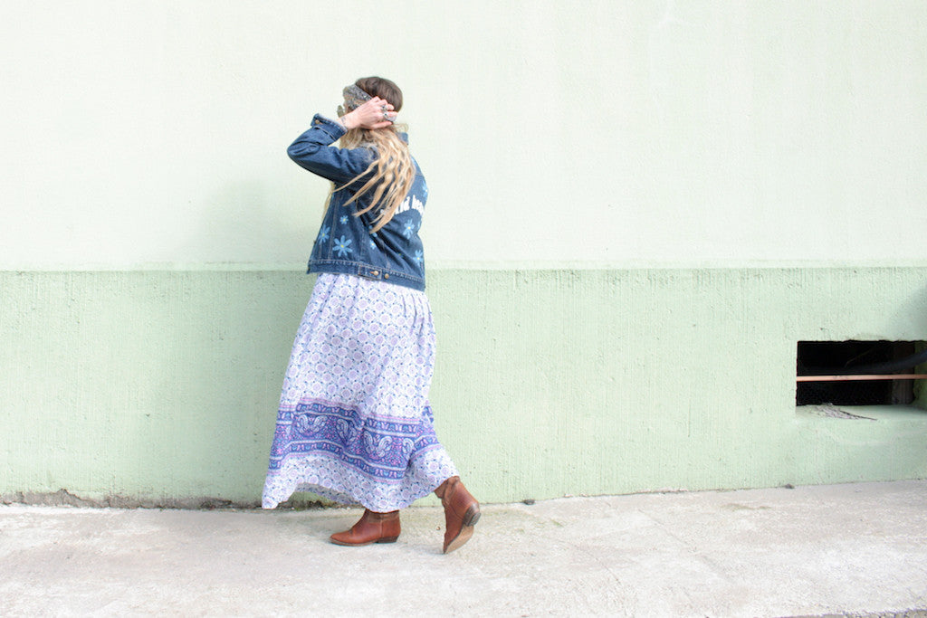 Desert Fox Vintage Clothing with 70's Vibes and Bohemian Spirit