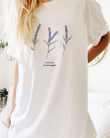 beautiful lavender tee for women, botanical winter shirt for women at glacelis