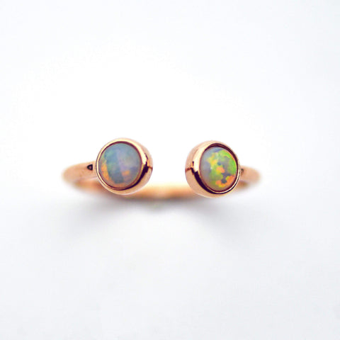 Australian opals that Victoria had set in a ring